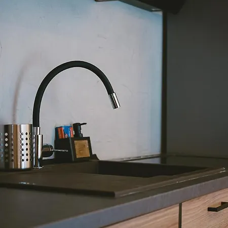 Downtown Hideaway アパート