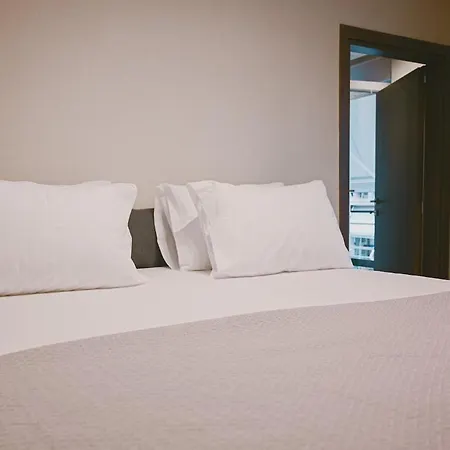 Downtown Hideaway Apartament