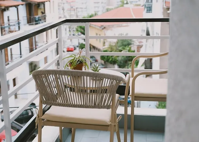 Downtown Hideaway Апартаменты *