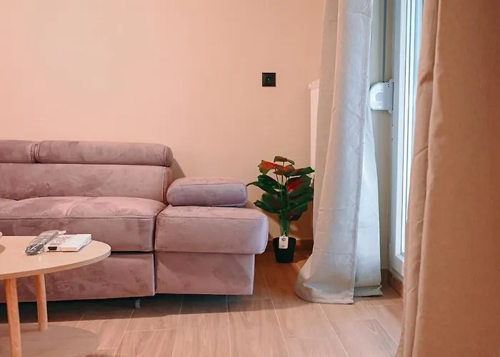 Downtown Hideaway Апартаменты *