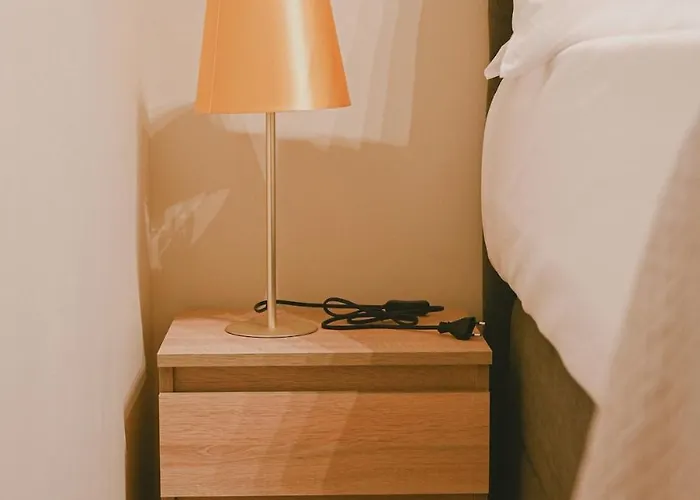 Downtown Hideaway Апартаменты *