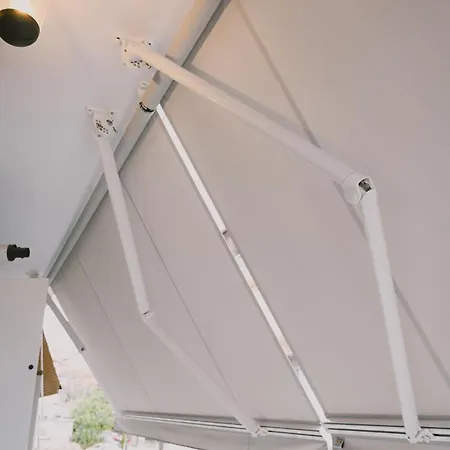 公寓 Downtown Hideaway 塞萨洛尼基